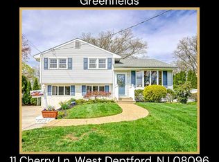 11 Cherry Ln, Woodbury, NJ 08096
