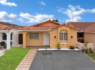 2492 W 65th St, Hialeah, FL 33016
