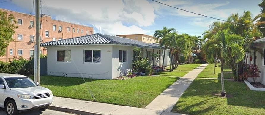 2nd image of 646 SW 6th St #0