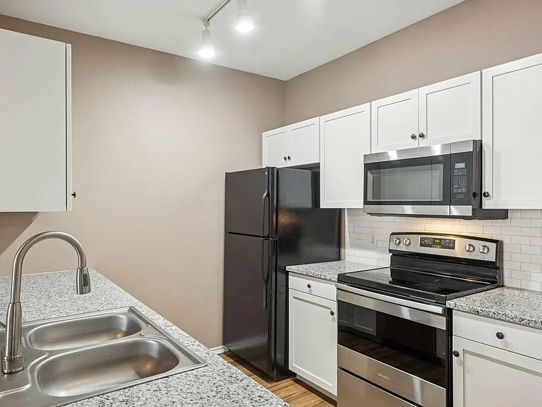 13560 Technology Dr #1104 — Photo 11