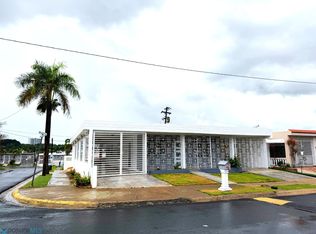 F 1 Urbanizacion Royal Gardens Bayamon, Bayamon, PR 00957