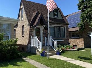 6619 W Addison St, Chicago, IL 60634