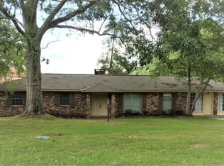 116 Railroad Ave, Sumrall, MS 39482