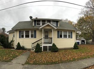 289 Winter St, Hyannis, MA 02601