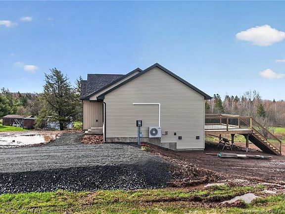 2nd image of 114 Reeder Rd