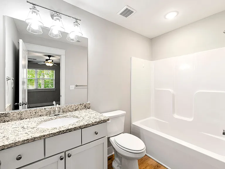 Westshire Townhomes — Photo 33