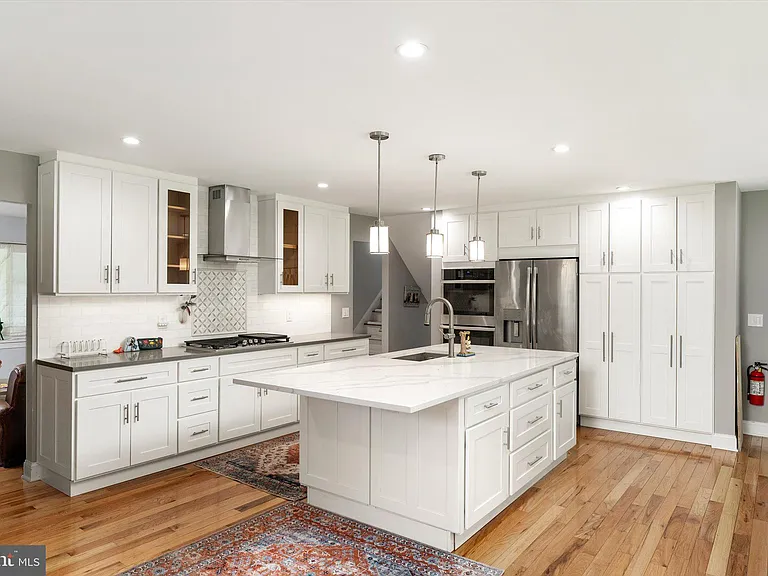 23 Linwood Cir — Photo 9