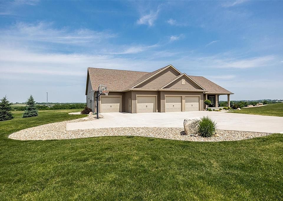 1297 Marion Airport Rd Marion IA Zillow