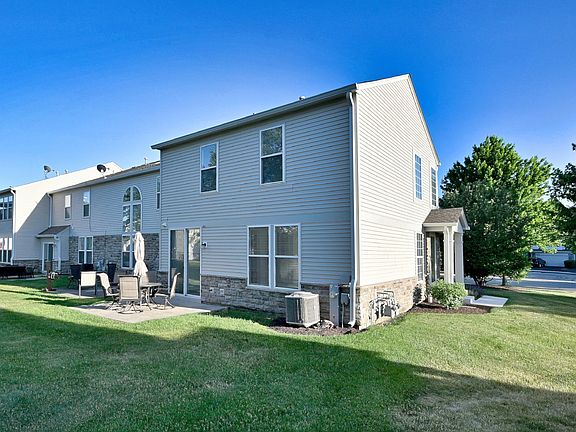 2nd image of 24944 W Franklin Ln #24944