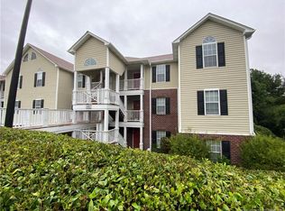 400 Bubble Creek Ct UNIT 8, Fayetteville, NC 28311