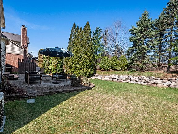 4th image of 50368 Waterstone Ct