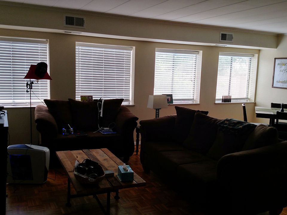 1st image of 1005 Woodrow Ave APT 4E