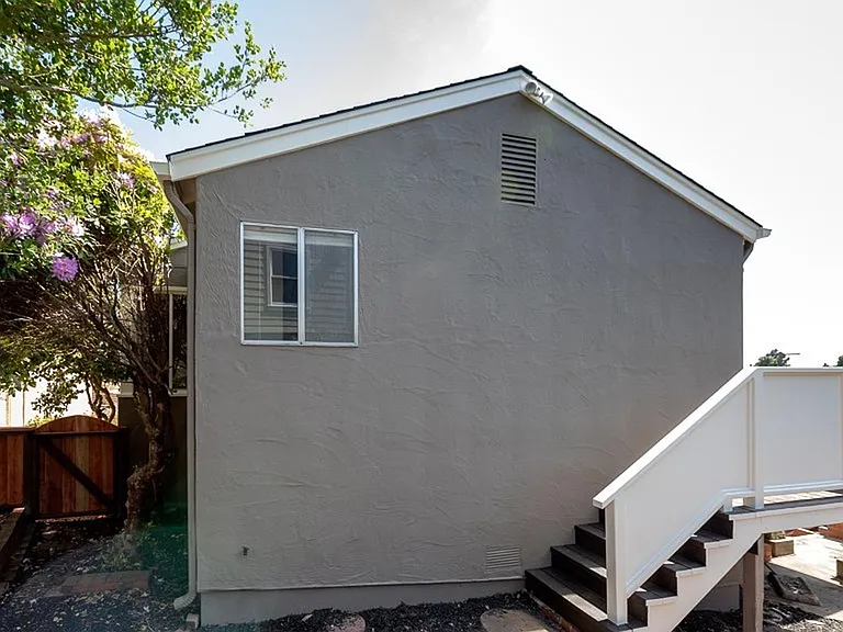 25 Stratford Rd — Photo 14