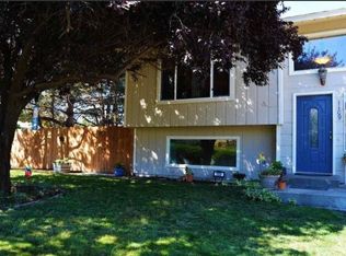 1109 Larch St, Prosser, WA 99350