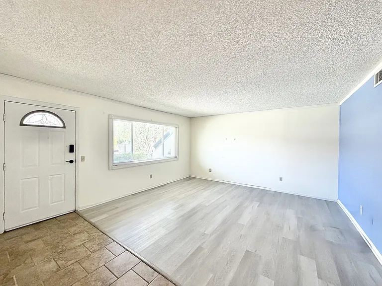 1950 S Palm Canyon Dr #126 — Photo 4