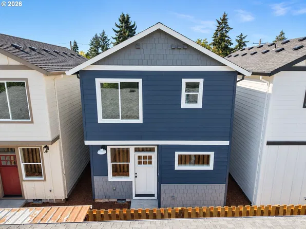 8718 SE Bybee Blvd, Portland, OR 97266