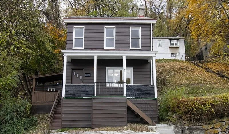 7 Prospect St photo 1