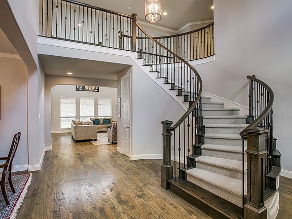 2nd image of 1524 Liberty Way Trl
