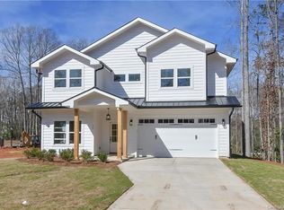 4303 Spring St, Matthews, NC 28105
