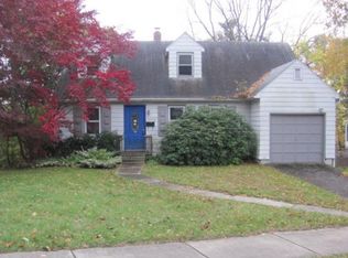 2608 Robins St, Endwell, NY 13760
