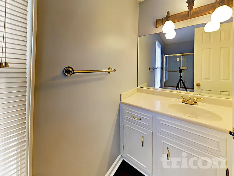 112 Hedgefield Rd — Photo 14