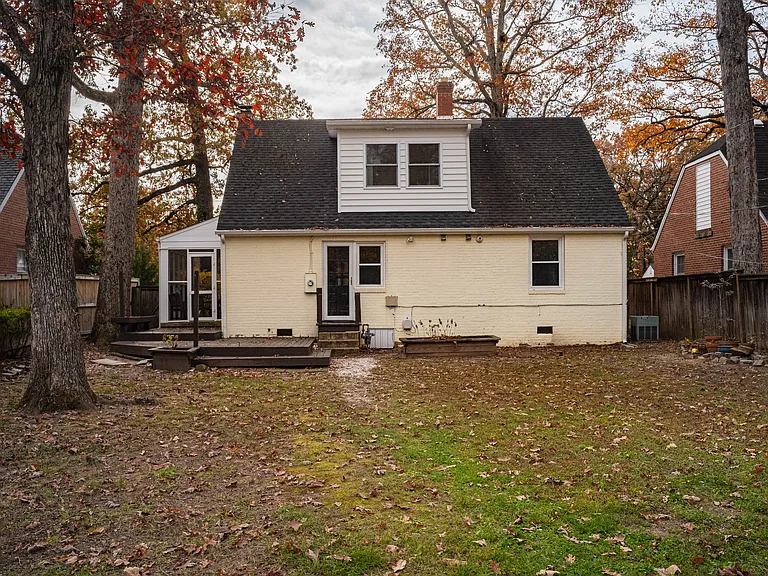 5217 Forest Hill Ave — Photo 21