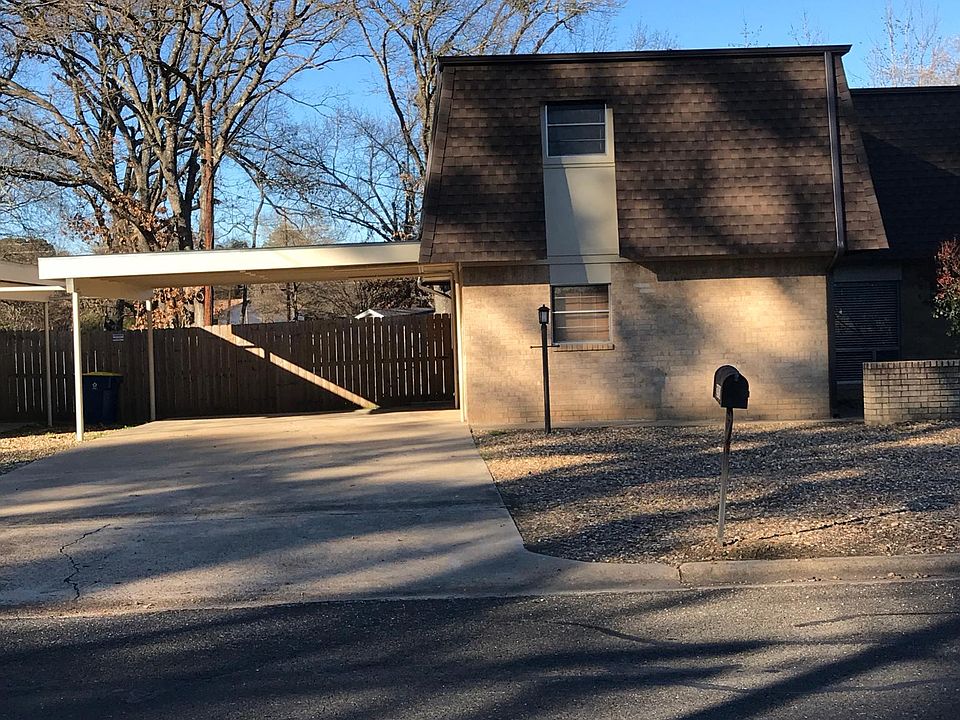 1st image of 2913 Greenhills Dr #2913