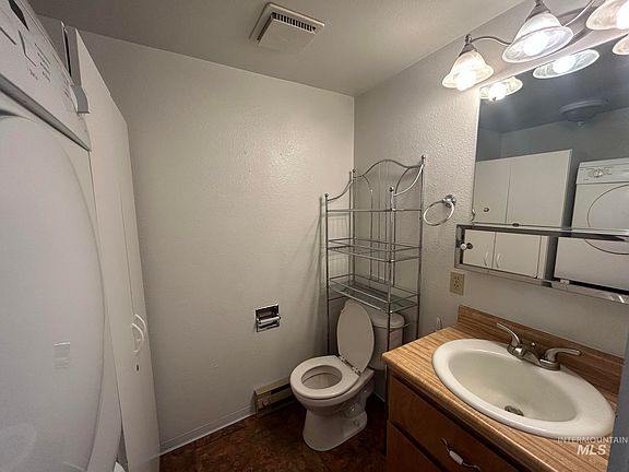 5th image of 605 Indian Hills Dr APT 5