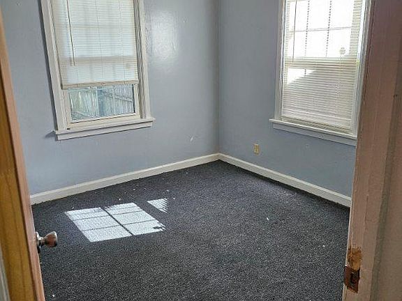 4th image of 1314 S Bedford Ave