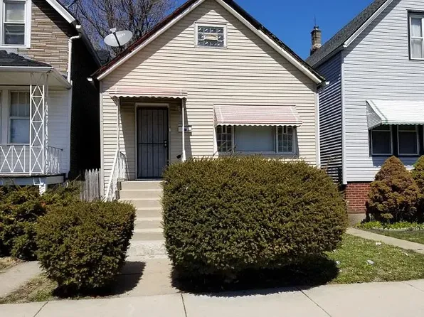 2952 E 81st St, Chicago, IL 60617