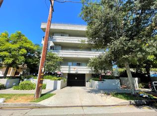147 S Oak Knoll Ave APT 304, Pasadena, CA 91101