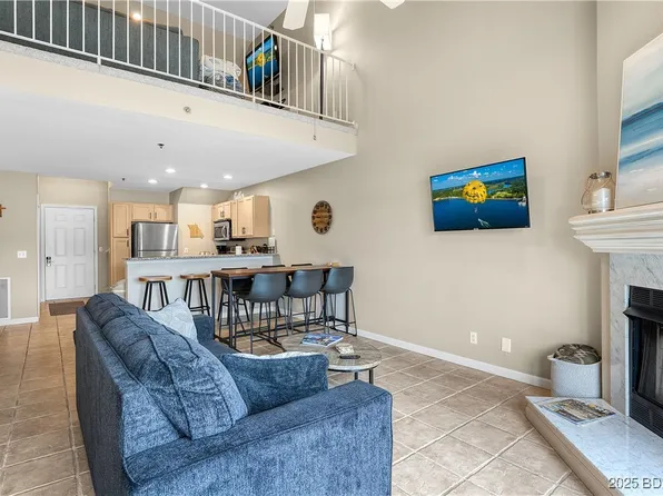 133 Cedar Glen Ct Unit 4B, Camdenton, MO 65020