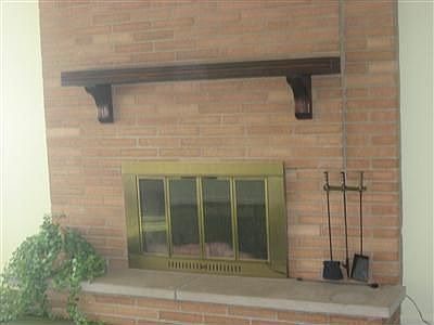 4th image of 340 N Village Dr