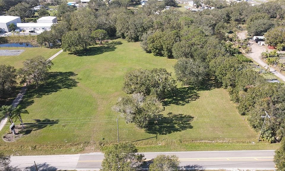1st image of 1001 24TH STREET SE LOT 318