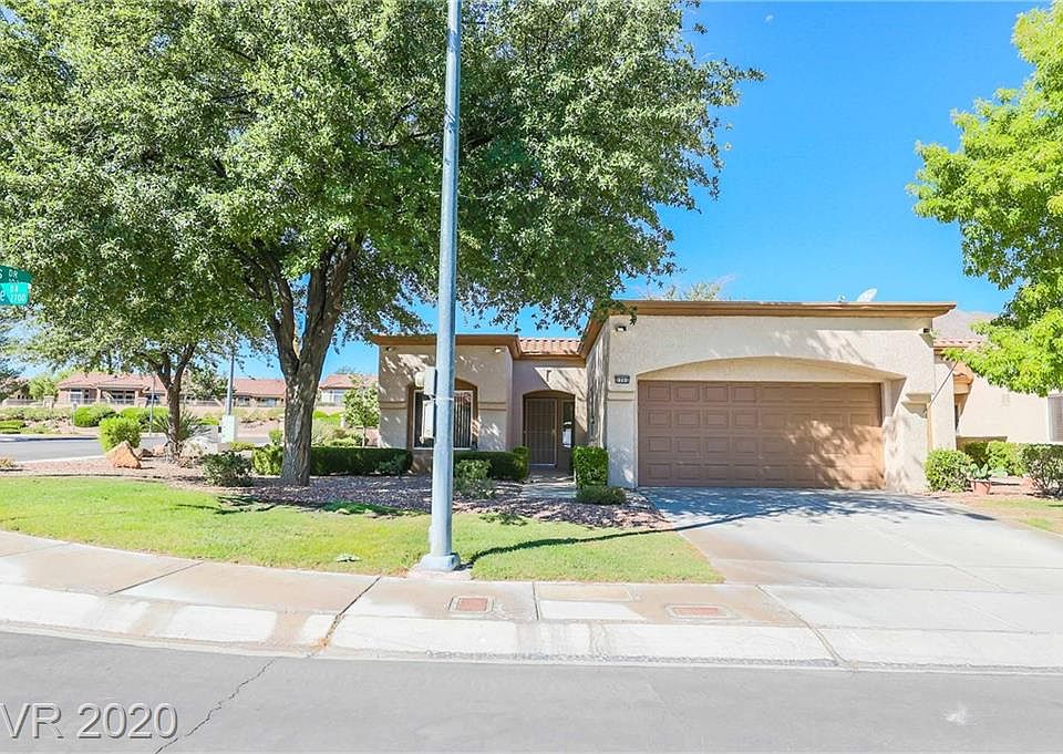 1st image of 2705 Vista Butte Dr