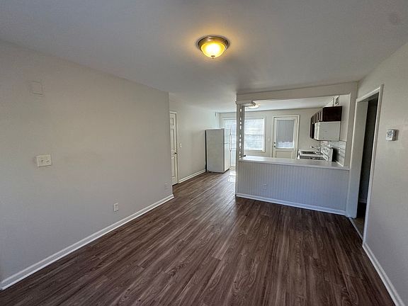 3rd image of 3206 Wellington Rd #D-324