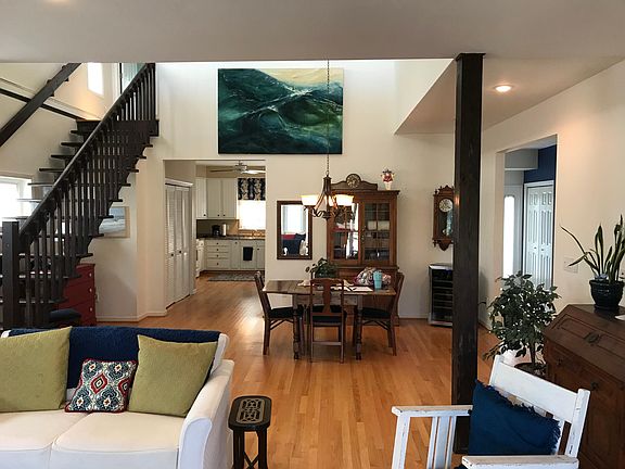 5th image of 2726 E Ocean View Ave