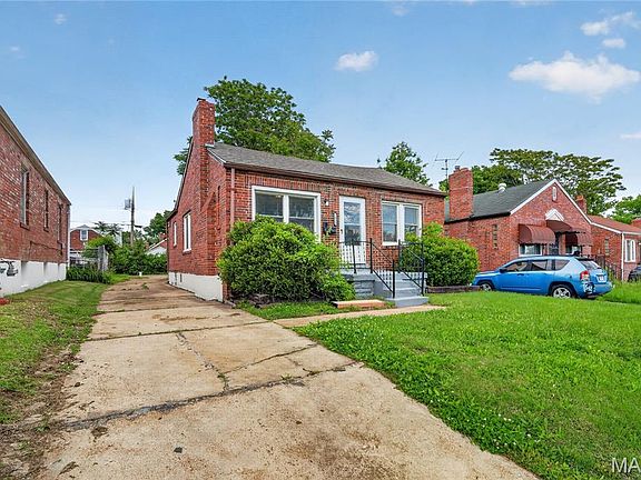 3rd image of 1823 Eton Ln