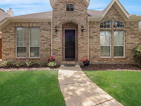 3rd image of 4037 Navarro Way