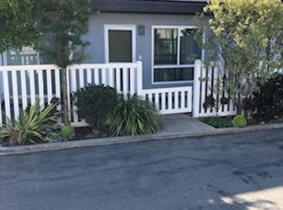 1665 Irvine Ave APT 7, Costa Mesa, CA 92627