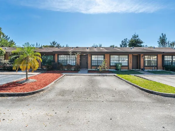 10550 Buttonwood Ave #10550, Hollywood, FL 33026