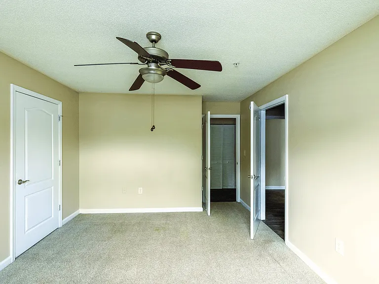 Northwood Apartment Homes — Photo 32