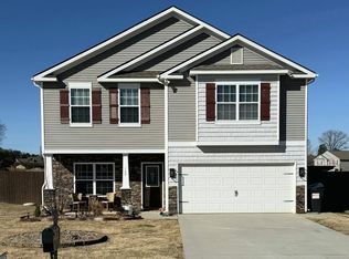 169 Cate Ln, Lenoir City, TN 37772