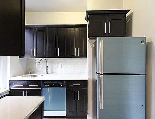 Rented by SW Queens Mezzanine | media 10