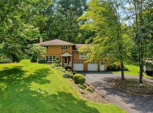 101 Kelly Dr, Valencia, PA 16059