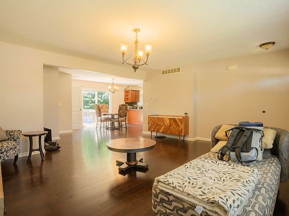 4th image of 2678 Cotherstone Dr SW