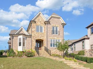 5859 Chickasaw Ln, Braselton, GA 30517