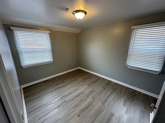 5th image of 712 Taunton Pl #714
