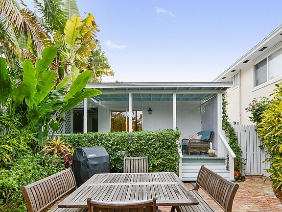 Exterior-Back Elevation-_DSC8485