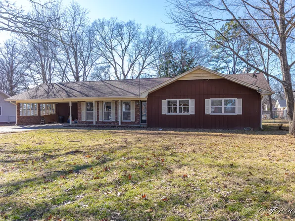 2823 Laurie Drive, West Plains, MO 65775